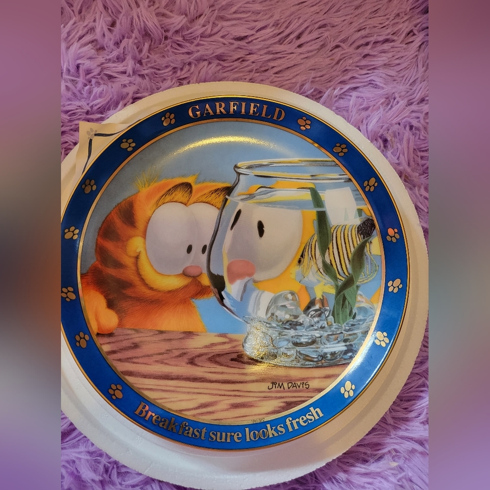 Garfield plate